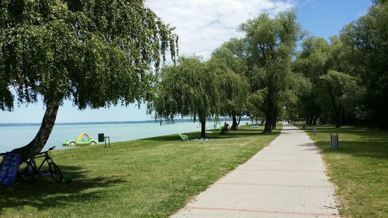 Вилла Lifestyle Balaton Шиофок Экстерьер фото